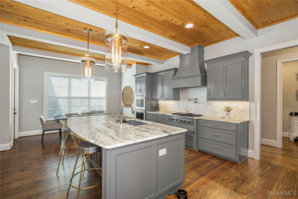 112 Chimney Ridge
