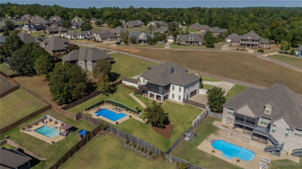 112 Chimney Ridge
