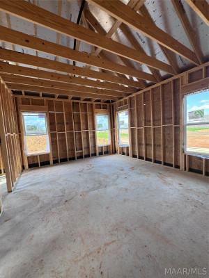 8443 Guildhall Street