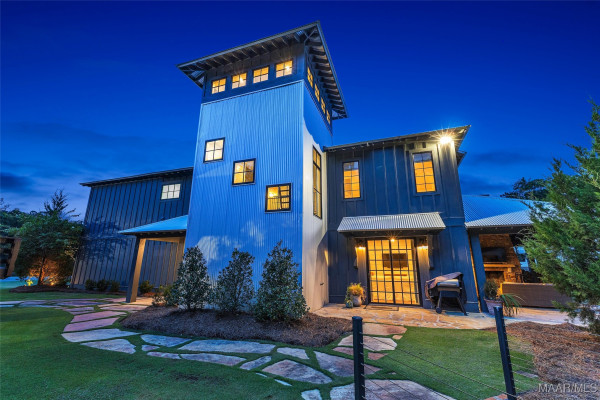 60 Castaway Cove Lane