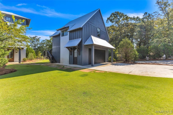 60 Castaway Cove Lane