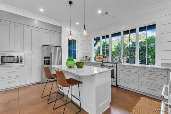 60 Castaway Cove Lane