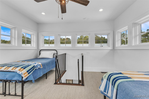 60 Castaway Cove Lane