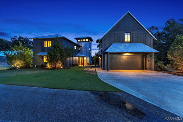 60 Castaway Cove Lane