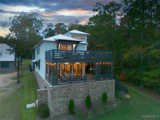 130 Castaway Cove Lane