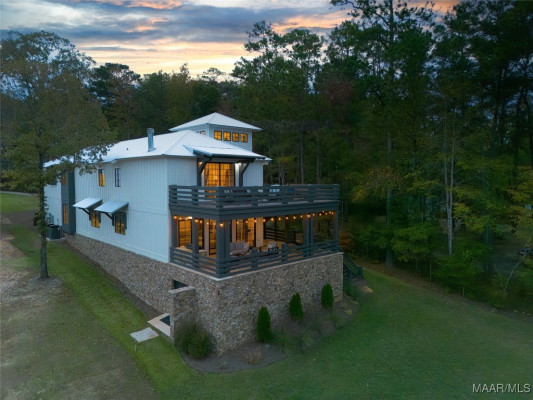 130 Castaway Cove Lane