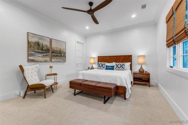 130 Castaway Cove Lane