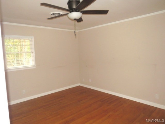 1725 Fairforest Drive