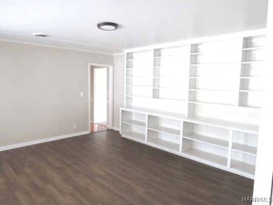 1725 Fairforest Drive