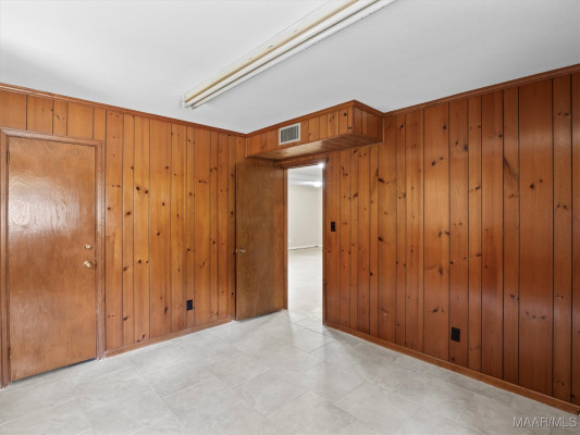 6100 Monticello Drive