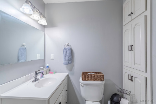 466 County Road 368 .