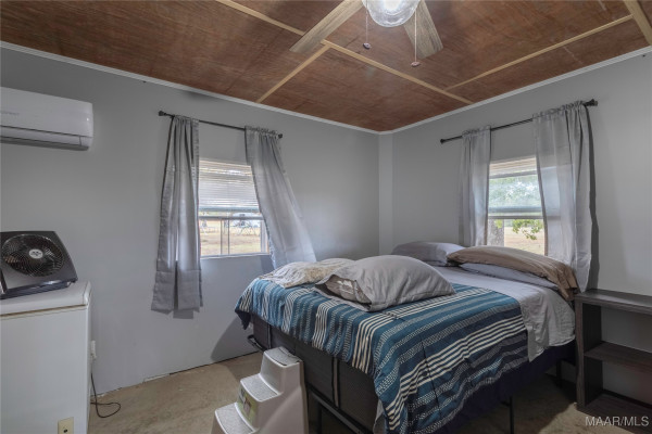 466 County Road 368 .