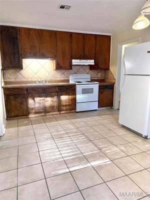 408 BRIARBROOK Drive