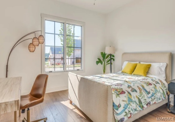 1567 Mews Cross Street