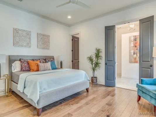 1567 Mews Cross Street