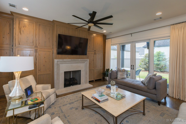 7930 Long Acre Street