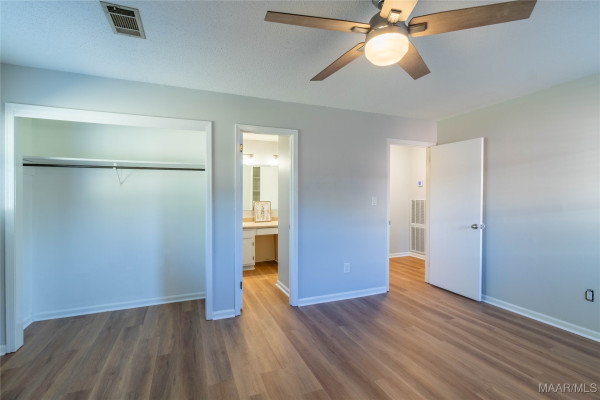 2633 OLD ORCHARD Lane