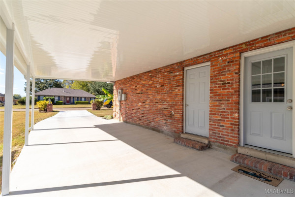 2633 OLD ORCHARD Lane