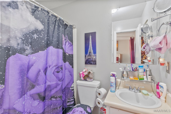 1578 Deatsville Highway