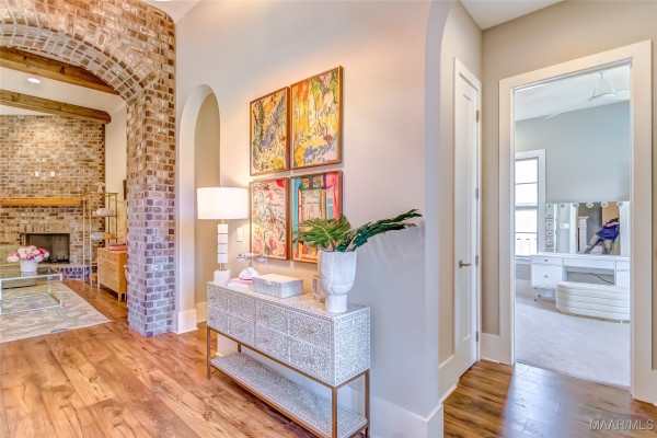 8930 Big Horn Trail
