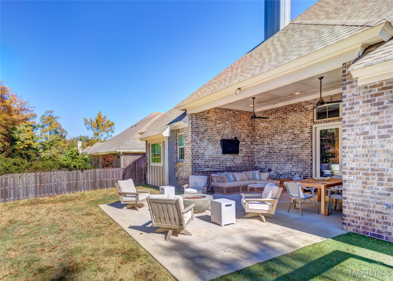 8930 Big Horn Trail