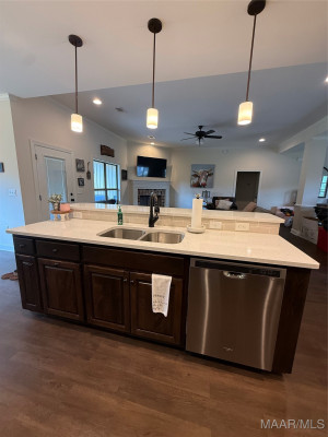 99 Hunters Ridge
