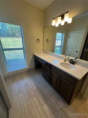 99 Hunters Ridge