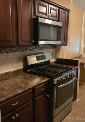 3313 Cross Creek Drive