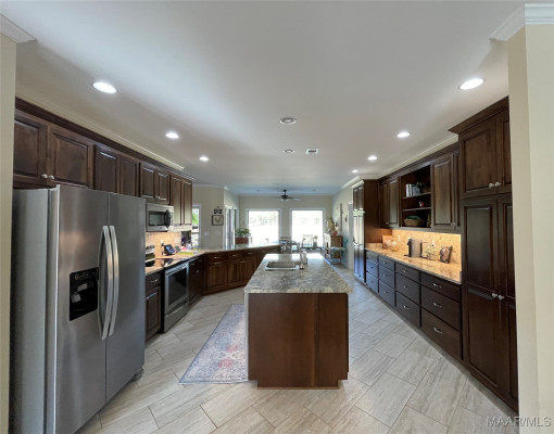 310 Hunters Ridge