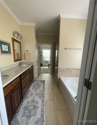 310 Hunters Ridge