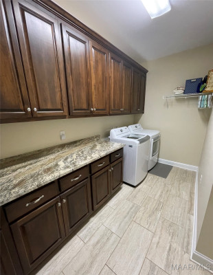 310 Hunters Ridge