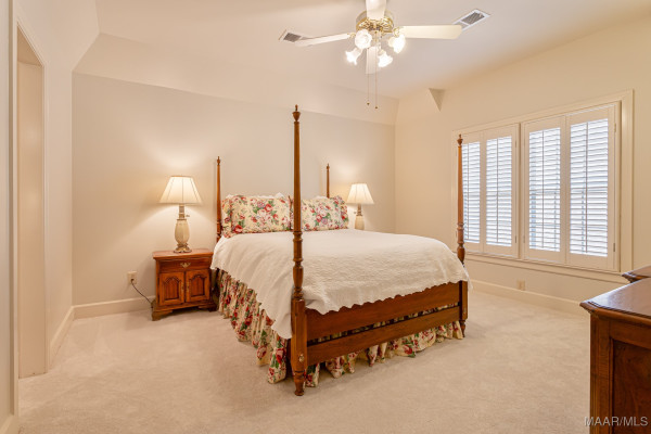 8132 Longneedle Place