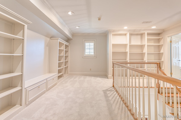 8132 Longneedle Place