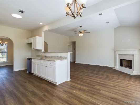 245 Brownstone Loop
