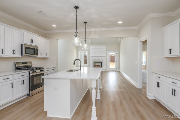 269 Royal Oaks Drive