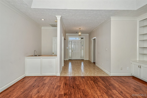 733 Wiltshire Drive