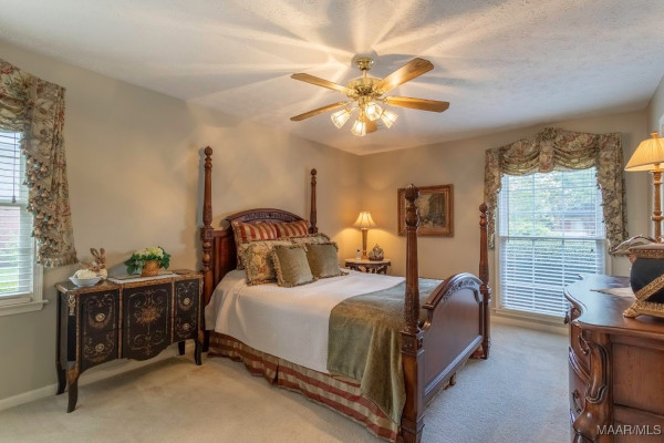 501 Red Oak Court