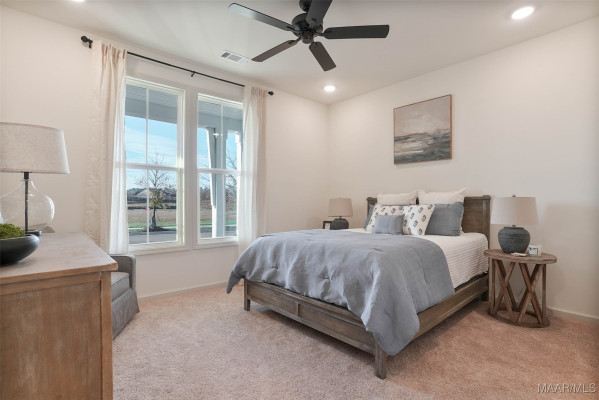 88 Blackberry Boulevard