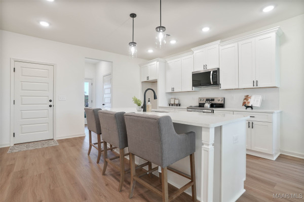 88 Blackberry Boulevard