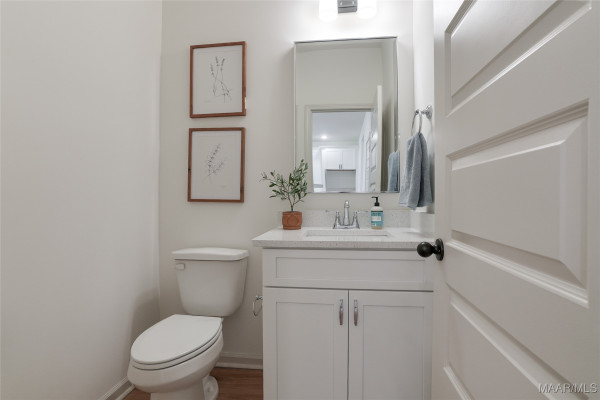 88 Blackberry Boulevard