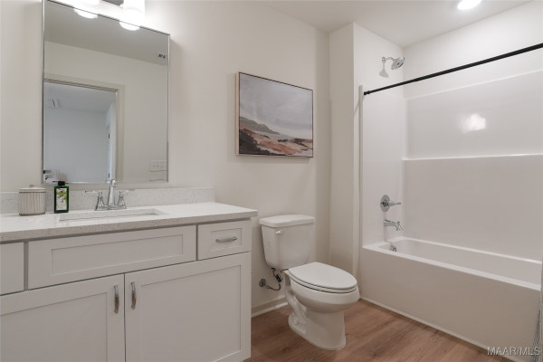 88 Blackberry Boulevard