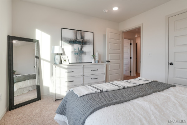 88 Blackberry Boulevard