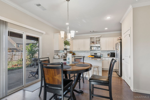 9307 Alpine Park Court