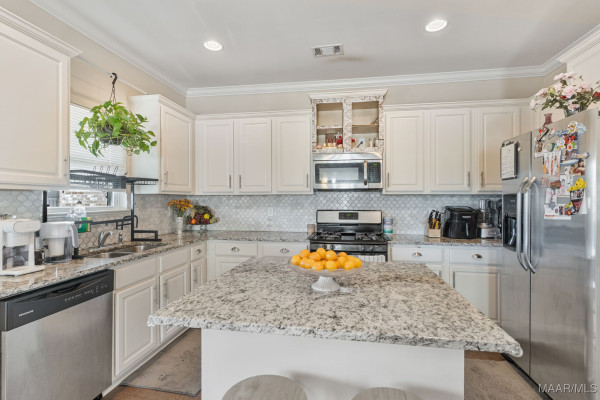 9307 Alpine Park Court