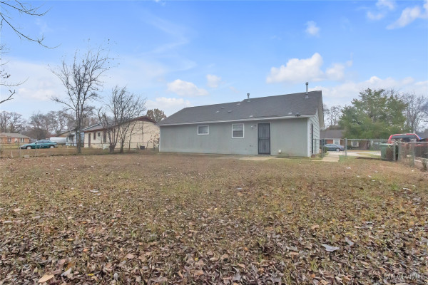 3012 Fredericksburg Drive