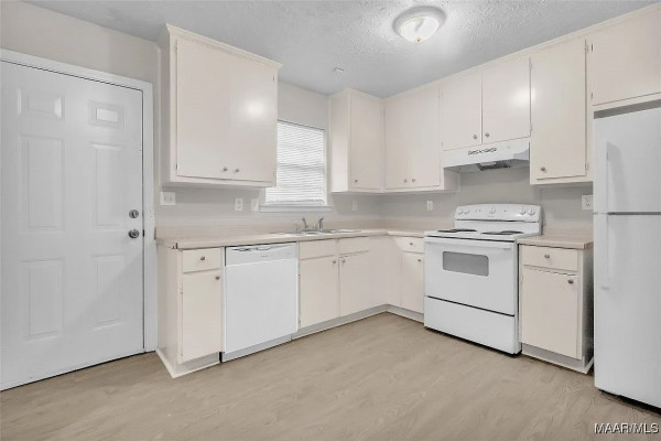 3012 Fredericksburg Drive