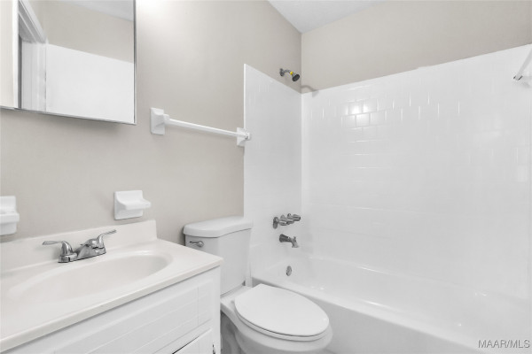 3012 Fredericksburg Drive