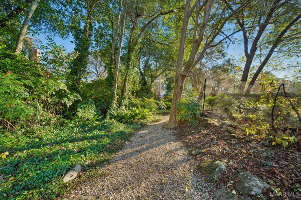 1311 Woodward Avenue