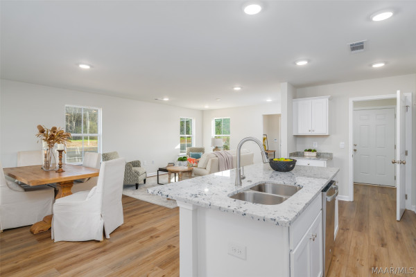 18 Coolidge Drive