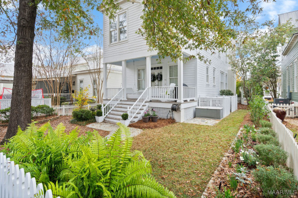 95 Chapel Hill Street